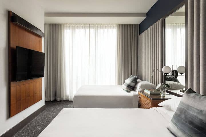 Room 22 of 66